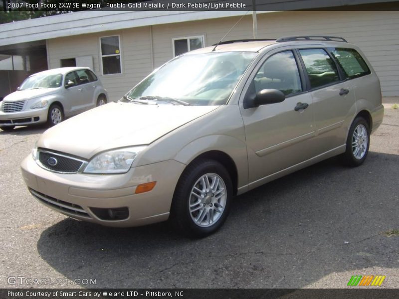 Pueblo Gold Metallic / Dark Pebble/Light Pebble 2007 Ford Focus ZXW SE Wagon