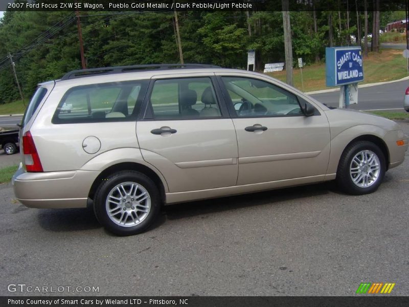 Pueblo Gold Metallic / Dark Pebble/Light Pebble 2007 Ford Focus ZXW SE Wagon