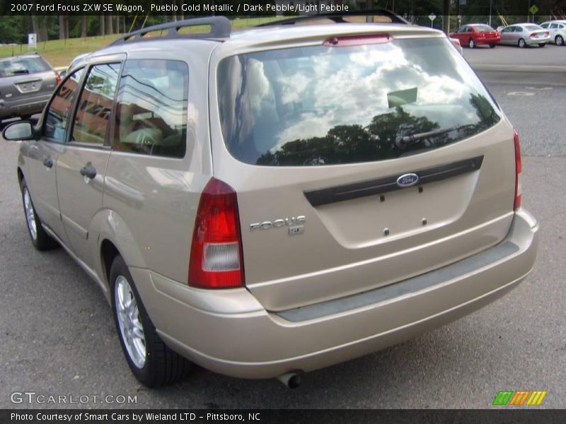 Pueblo Gold Metallic / Dark Pebble/Light Pebble 2007 Ford Focus ZXW SE Wagon