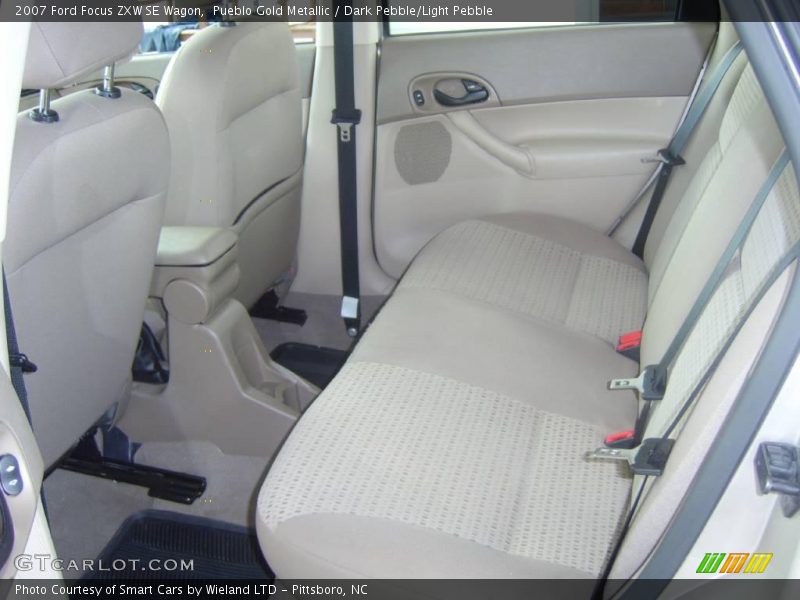 Pueblo Gold Metallic / Dark Pebble/Light Pebble 2007 Ford Focus ZXW SE Wagon