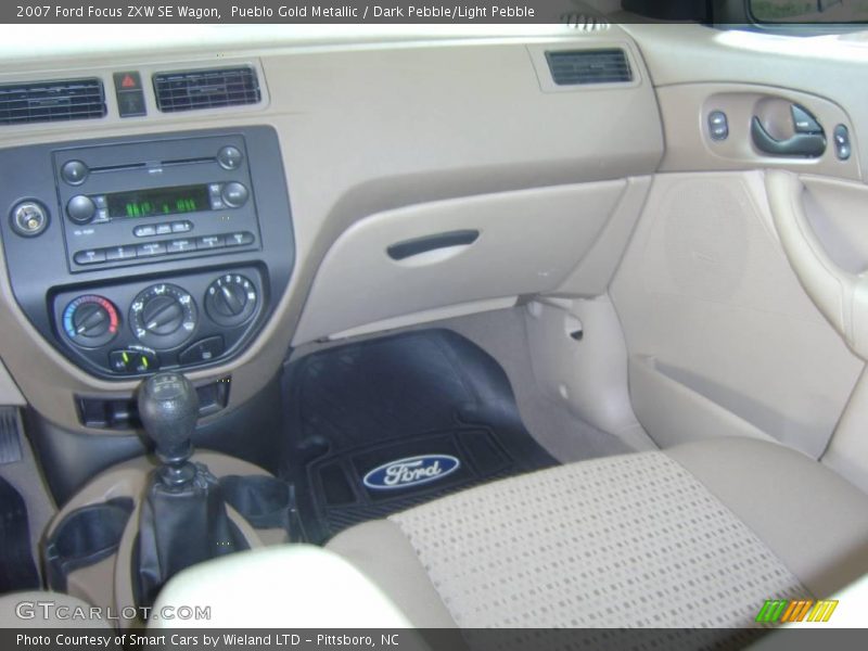 Pueblo Gold Metallic / Dark Pebble/Light Pebble 2007 Ford Focus ZXW SE Wagon