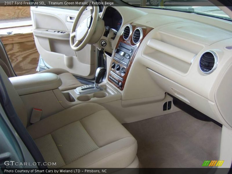 Titanium Green Metallic / Pebble Beige 2007 Ford Freestyle SEL