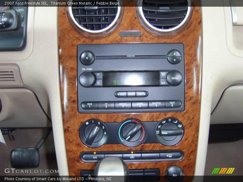 Titanium Green Metallic / Pebble Beige 2007 Ford Freestyle SEL