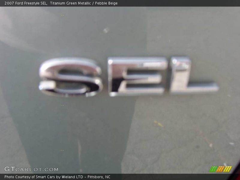 Titanium Green Metallic / Pebble Beige 2007 Ford Freestyle SEL