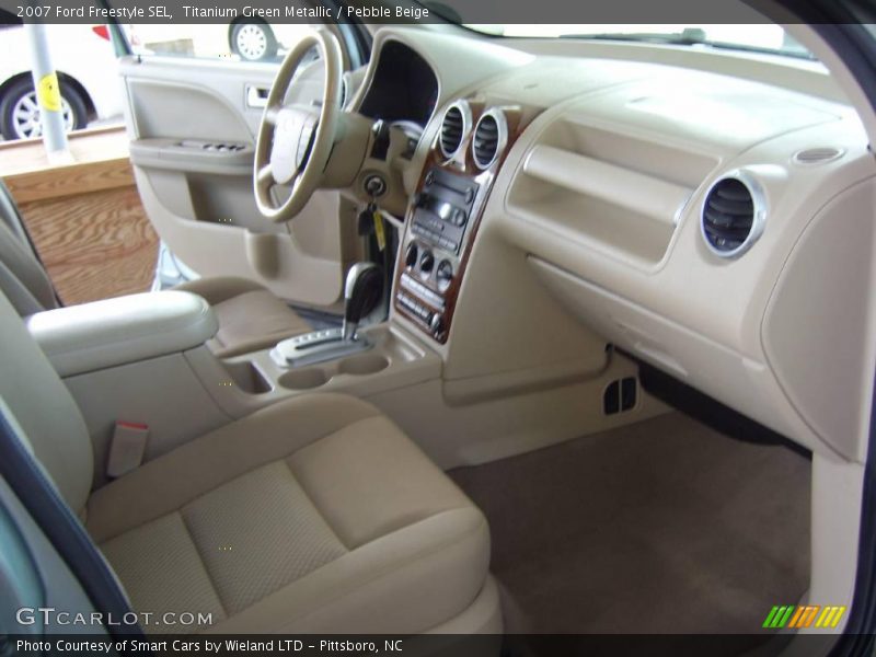 Titanium Green Metallic / Pebble Beige 2007 Ford Freestyle SEL