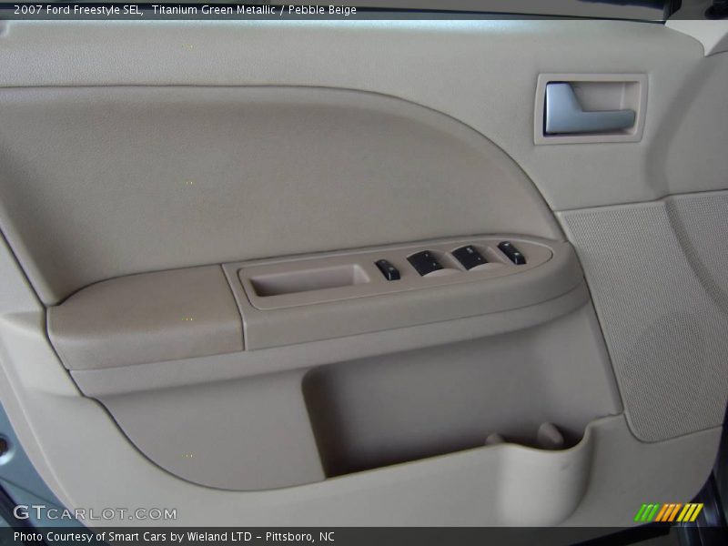 Titanium Green Metallic / Pebble Beige 2007 Ford Freestyle SEL