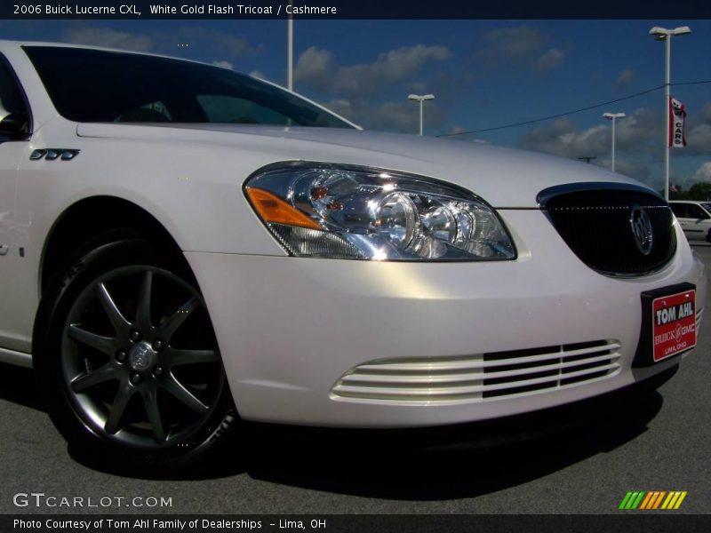 White Gold Flash Tricoat / Cashmere 2006 Buick Lucerne CXL