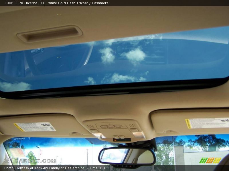 White Gold Flash Tricoat / Cashmere 2006 Buick Lucerne CXL