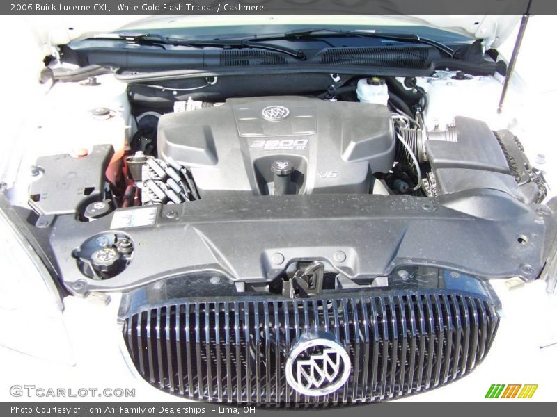 White Gold Flash Tricoat / Cashmere 2006 Buick Lucerne CXL