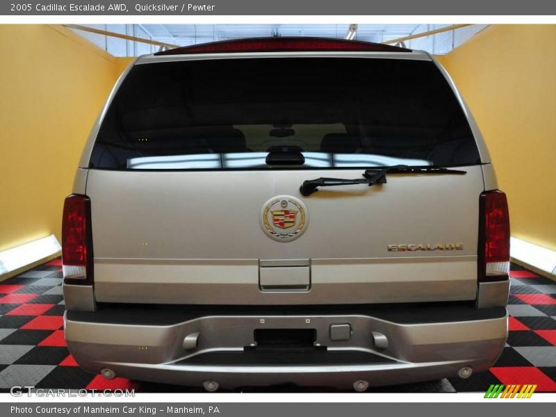 Quicksilver / Pewter 2005 Cadillac Escalade AWD