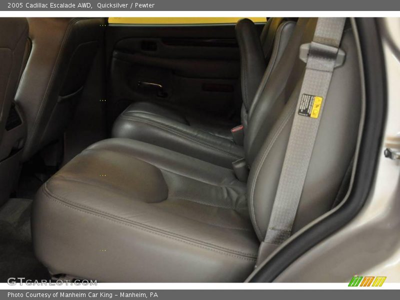 Quicksilver / Pewter 2005 Cadillac Escalade AWD