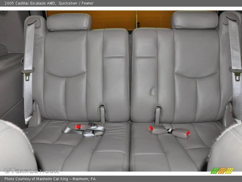 Quicksilver / Pewter 2005 Cadillac Escalade AWD