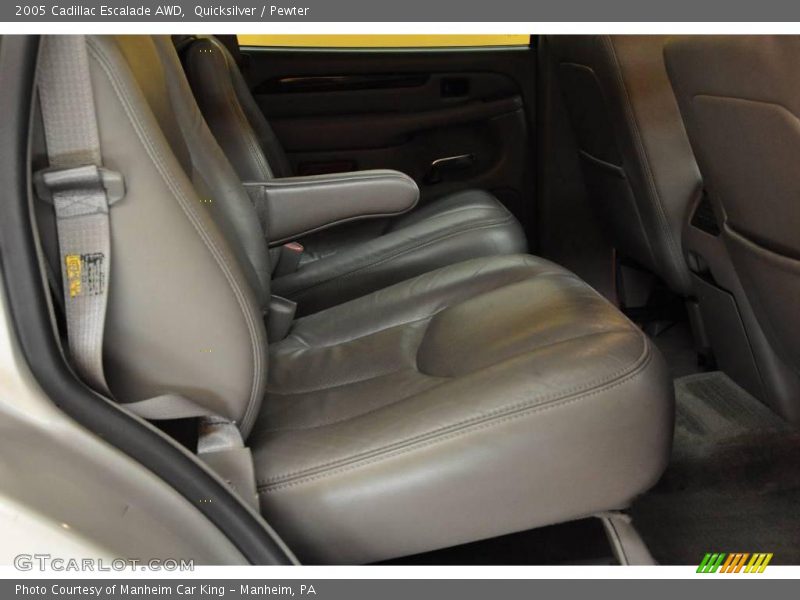 Quicksilver / Pewter 2005 Cadillac Escalade AWD