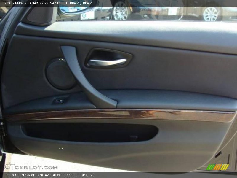Jet Black / Black 2006 BMW 3 Series 325xi Sedan