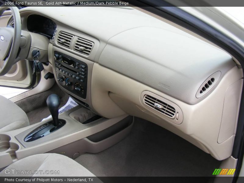 Gold Ash Metallic / Medium/Dark Pebble Beige 2006 Ford Taurus SE