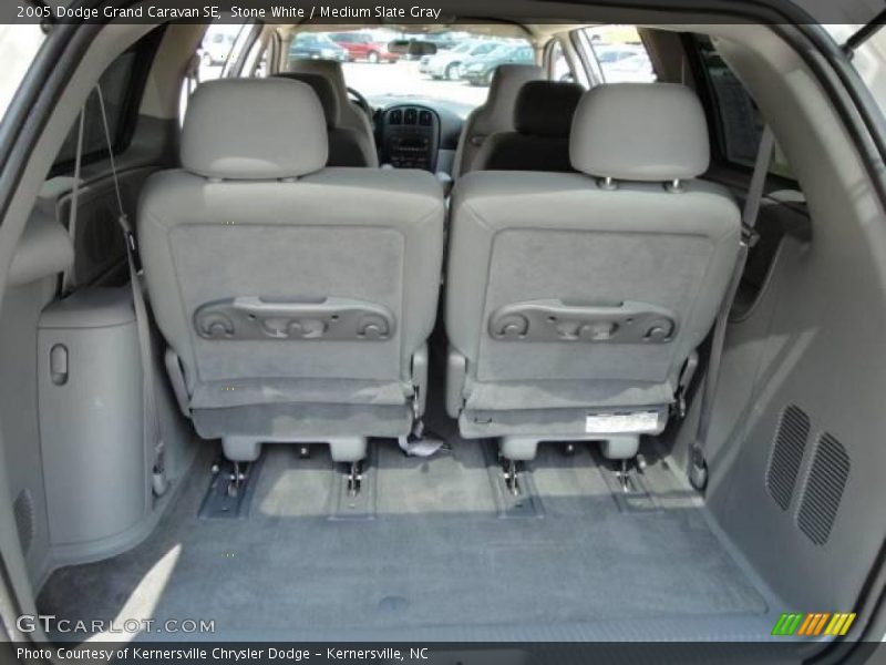 Stone White / Medium Slate Gray 2005 Dodge Grand Caravan SE