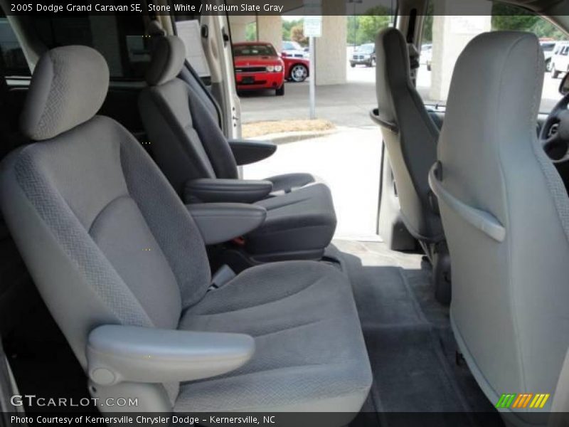 Stone White / Medium Slate Gray 2005 Dodge Grand Caravan SE
