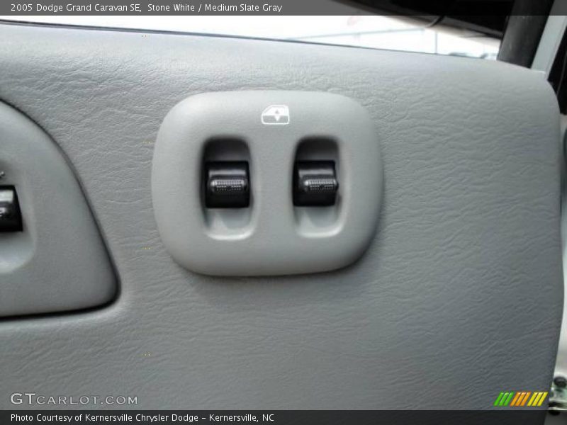 Stone White / Medium Slate Gray 2005 Dodge Grand Caravan SE