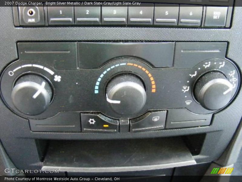 Bright Silver Metallic / Dark Slate Gray/Light Slate Gray 2007 Dodge Charger