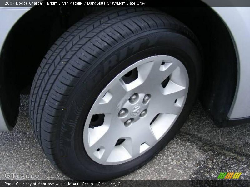 Bright Silver Metallic / Dark Slate Gray/Light Slate Gray 2007 Dodge Charger