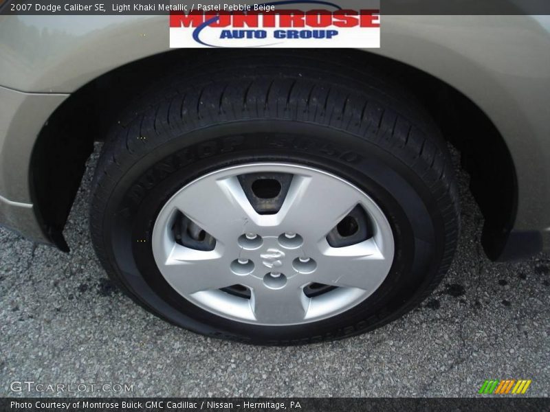 Light Khaki Metallic / Pastel Pebble Beige 2007 Dodge Caliber SE