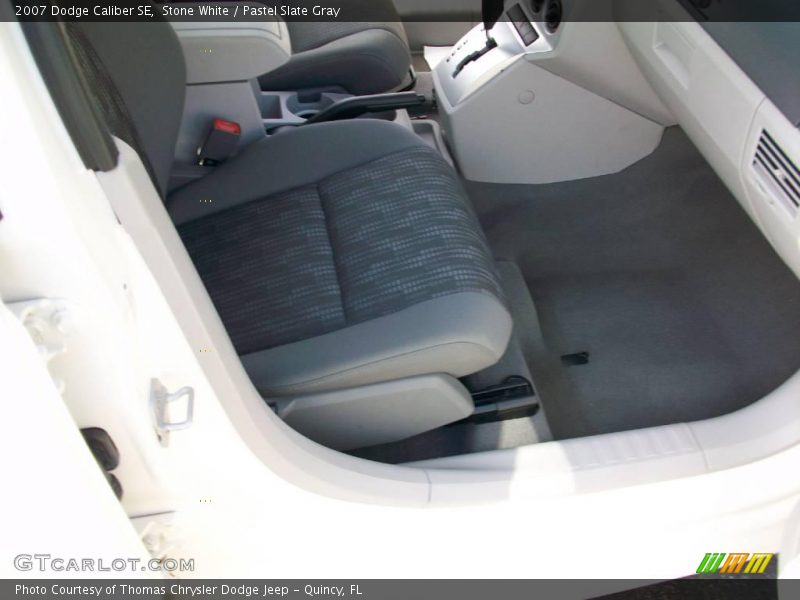 Stone White / Pastel Slate Gray 2007 Dodge Caliber SE