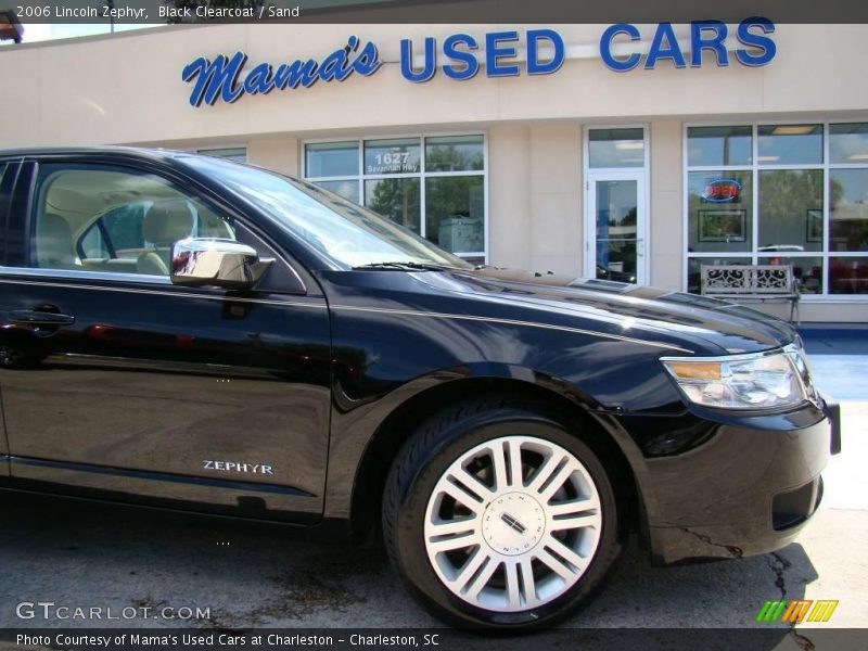 Black Clearcoat / Sand 2006 Lincoln Zephyr