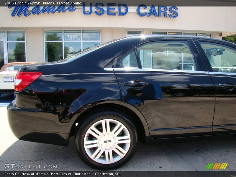 Black Clearcoat / Sand 2006 Lincoln Zephyr
