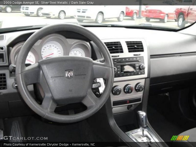 Silver Steel Metallic / Dark Slate Gray 2009 Dodge Avenger SE