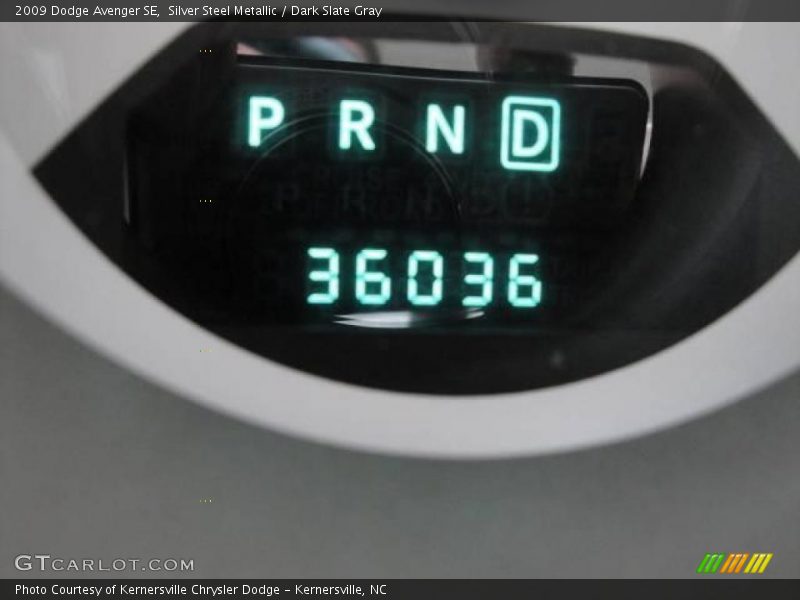 Silver Steel Metallic / Dark Slate Gray 2009 Dodge Avenger SE