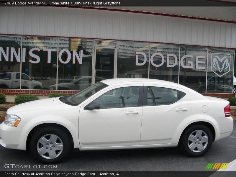 Stone White / Dark Khaki/Light Graystone 2009 Dodge Avenger SE
