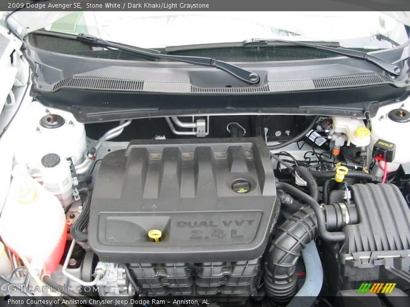 Stone White / Dark Khaki/Light Graystone 2009 Dodge Avenger SE