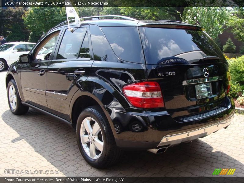 Black / Macadamia 2006 Mercedes-Benz ML 500 4Matic