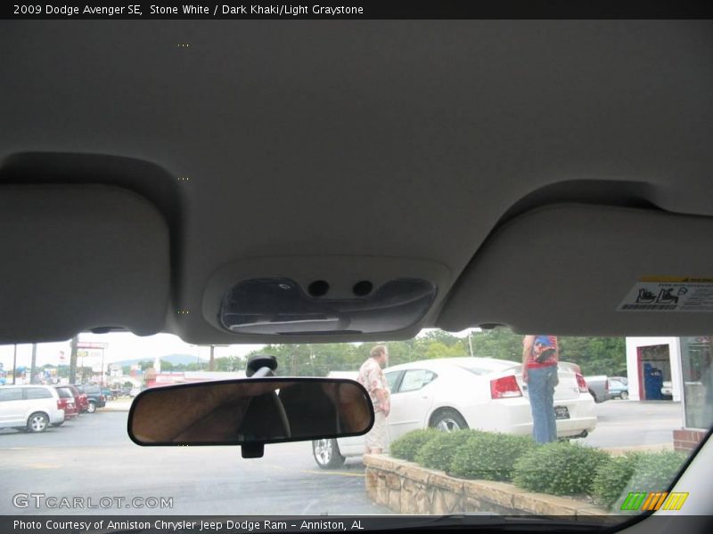Stone White / Dark Khaki/Light Graystone 2009 Dodge Avenger SE