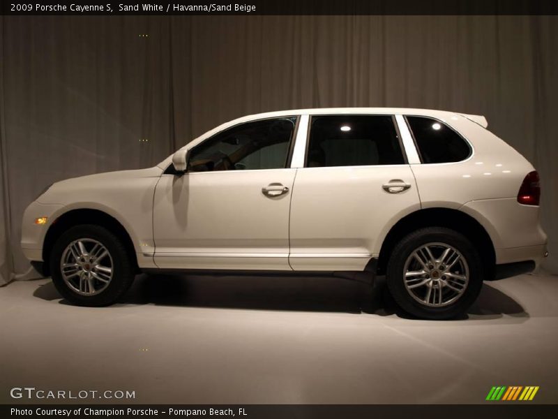 Sand White / Havanna/Sand Beige 2009 Porsche Cayenne S