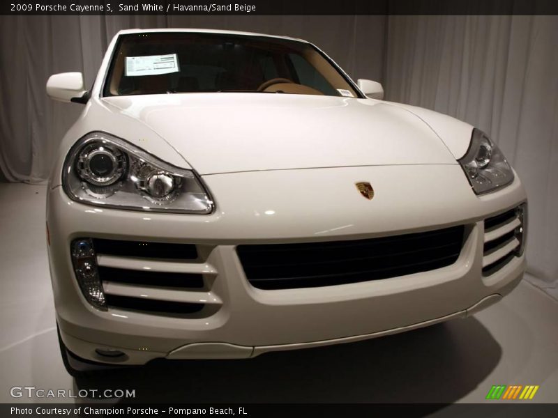 Sand White / Havanna/Sand Beige 2009 Porsche Cayenne S