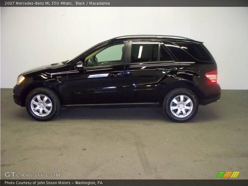 Black / Macadamia 2007 Mercedes-Benz ML 350 4Matic