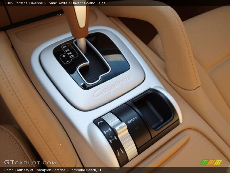 Sand White / Havanna/Sand Beige 2009 Porsche Cayenne S
