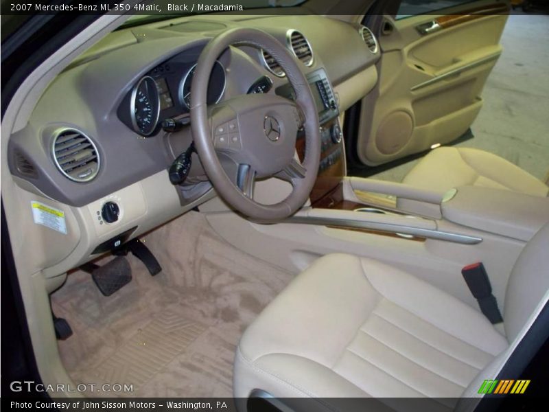 Black / Macadamia 2007 Mercedes-Benz ML 350 4Matic