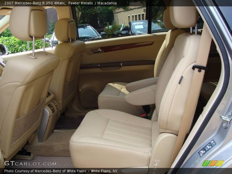 Pewter Metallic / Macadamia 2007 Mercedes-Benz R 350 4Matic