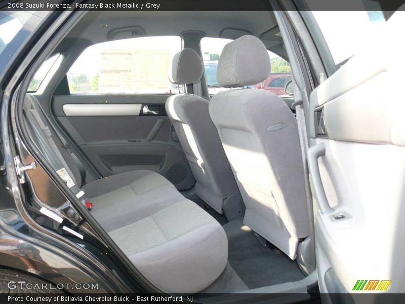 Fantasy Black Metallic / Grey 2008 Suzuki Forenza