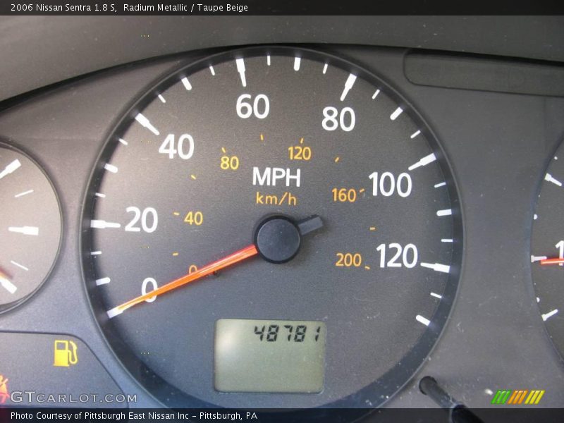 Radium Metallic / Taupe Beige 2006 Nissan Sentra 1.8 S