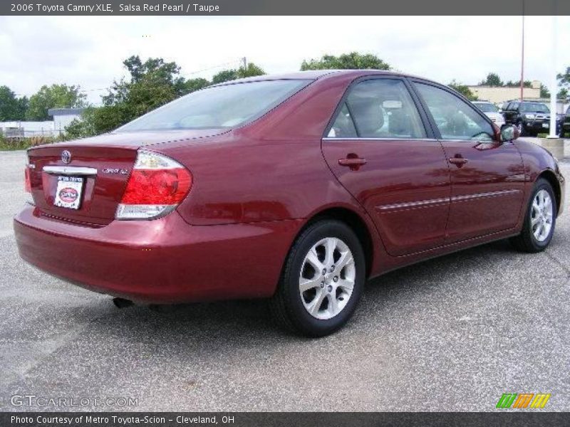 Salsa Red Pearl / Taupe 2006 Toyota Camry XLE