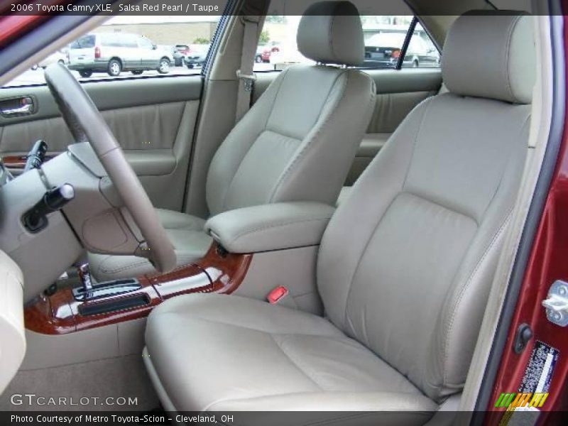 Salsa Red Pearl / Taupe 2006 Toyota Camry XLE
