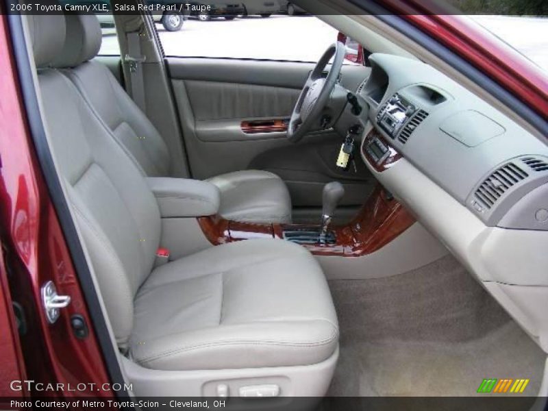 Salsa Red Pearl / Taupe 2006 Toyota Camry XLE