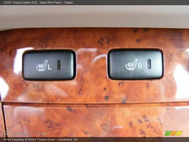 Salsa Red Pearl / Taupe 2006 Toyota Camry XLE