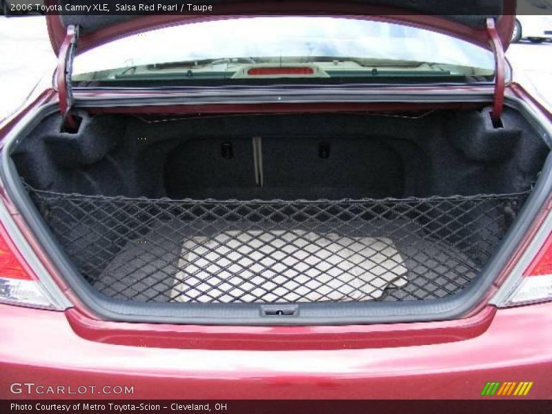 Salsa Red Pearl / Taupe 2006 Toyota Camry XLE