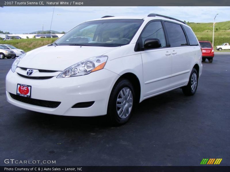 Natural White / Taupe 2007 Toyota Sienna CE