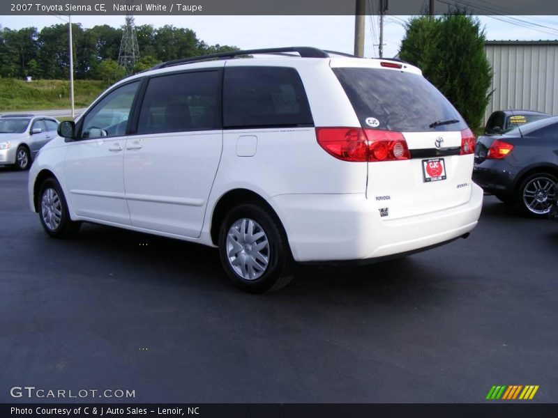 Natural White / Taupe 2007 Toyota Sienna CE