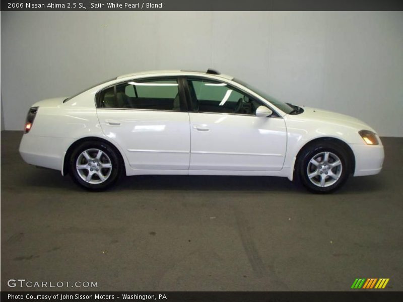 Satin White Pearl / Blond 2006 Nissan Altima 2.5 SL